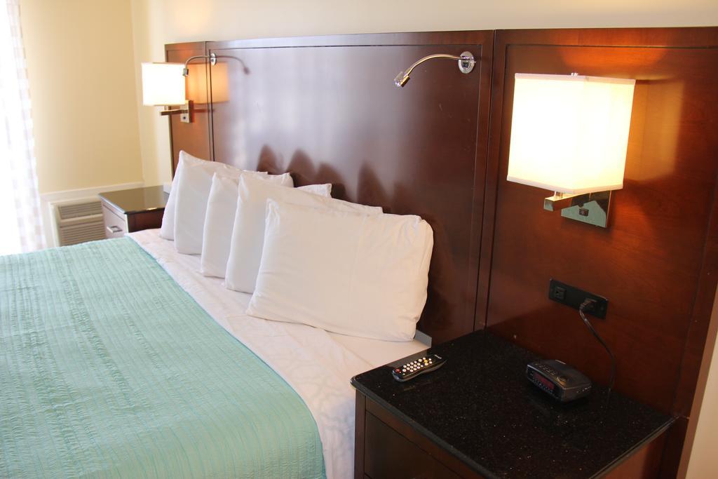 Hotel Seaside & 3*