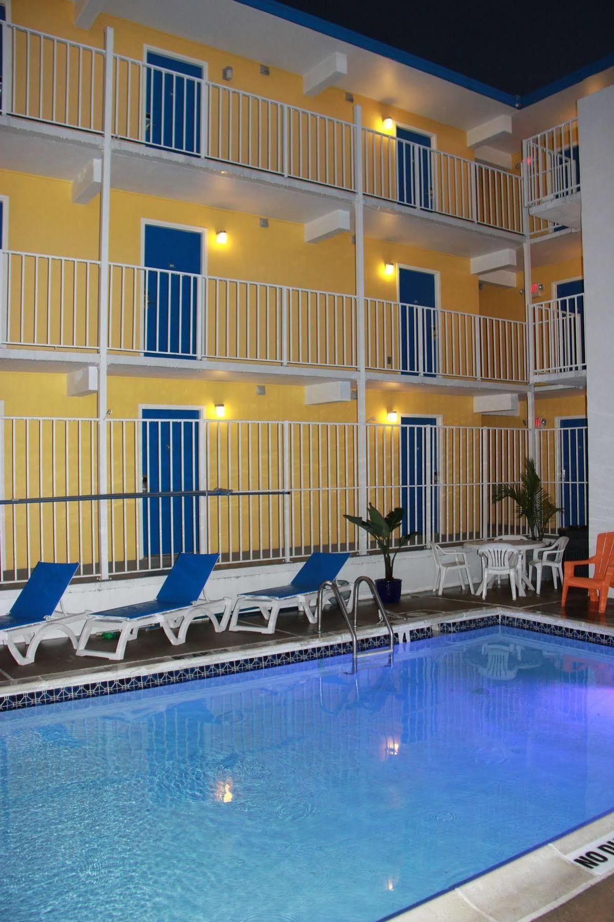 Seaside & Hotel