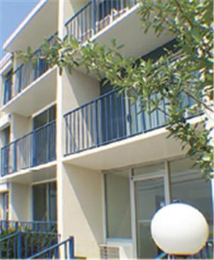 Seaside & 3*